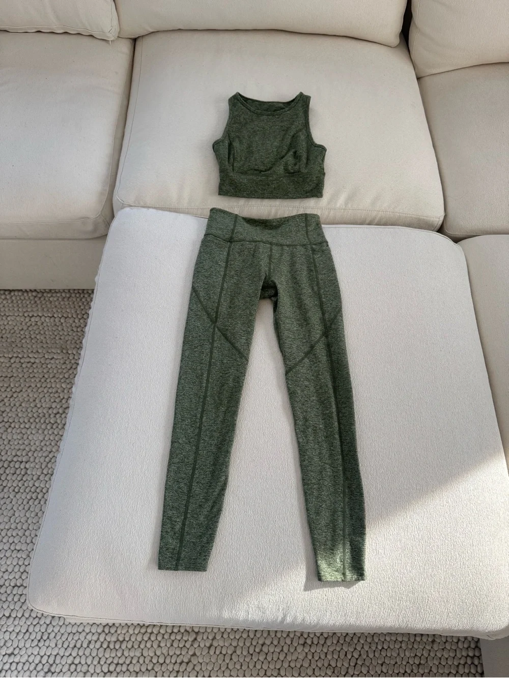 JoyLab Heathered Green Sculpting Workout Set Sports Bra Small & Leggings XS